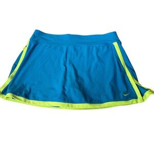 Nike Fit Dry Team Blue Green Short Skirt Size 8-10 Medium Tennis Golf Athleisure